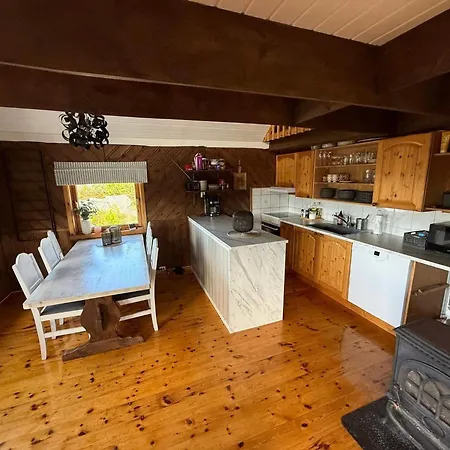 Holiday home 7 Person In Kvenvaer