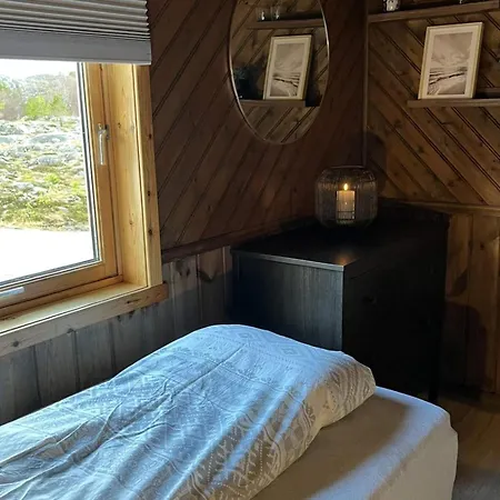 7 Person In Kvenvaer