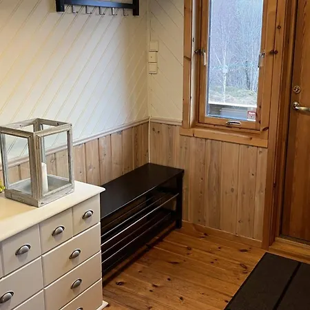7 Person In Kvenvaer